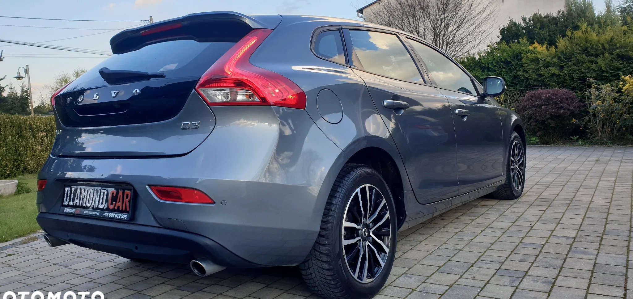 Volvo V40 cena 64900 przebieg: 139350, rok produkcji 2019 z Myszków małe 497